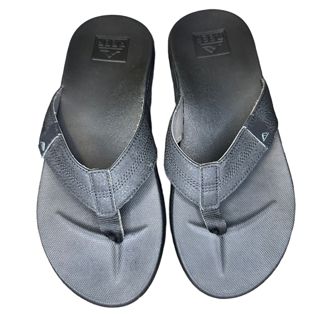 MENS CUSHION PHANTOM REEF SANDALS SIZE 9